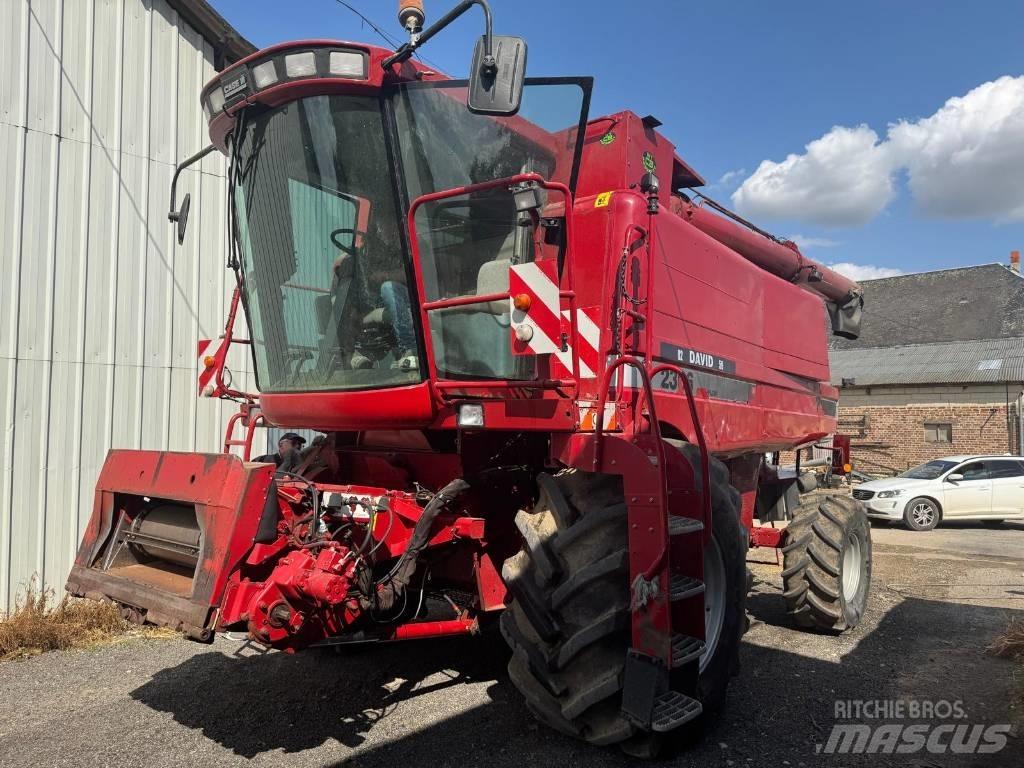 Case IH 2366 E حصادات