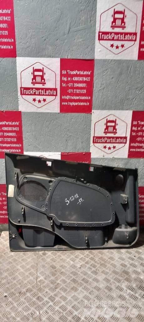 Scania R 440    2123230 كابينة والداخلية