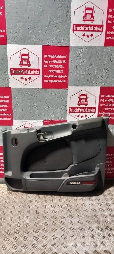 Scania R 440    2123230 كابينة والداخلية