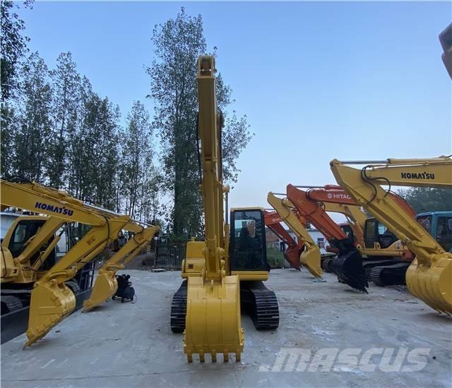 Komatsu PC 120-8 حفارات زحافة