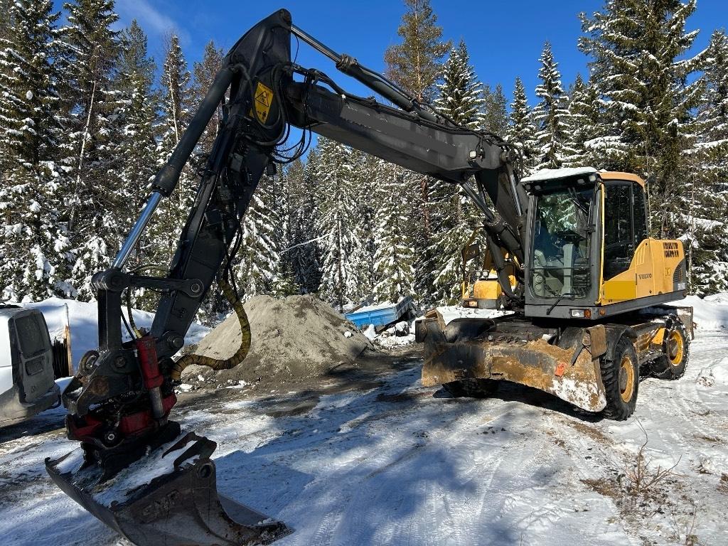 Volvo EW 160 C حفارات بعجل