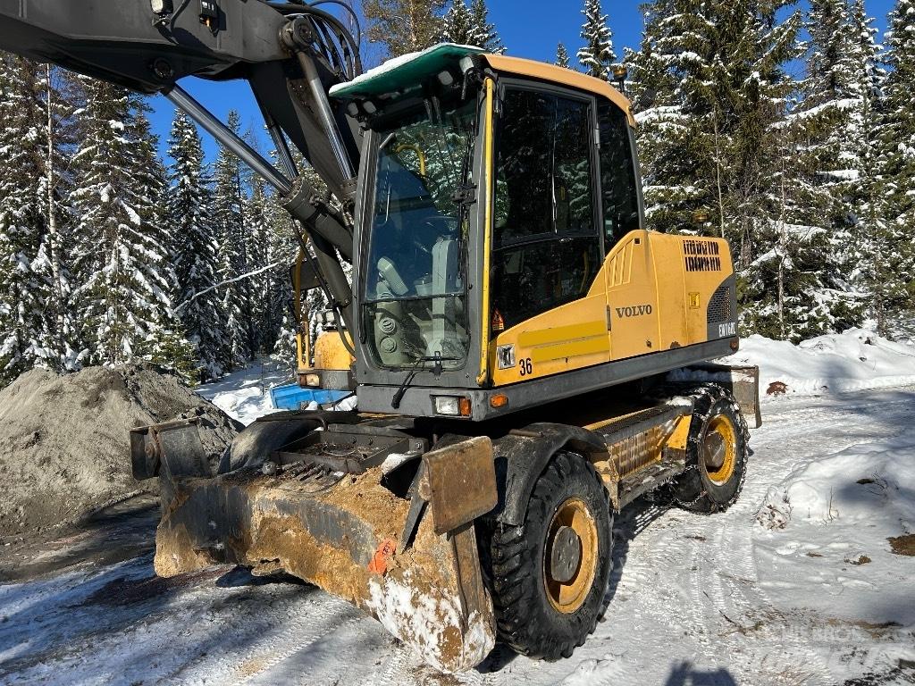 Volvo EW 160 C حفارات بعجل