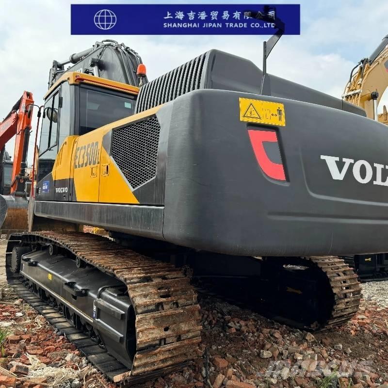 Volvo EC 350 حفارات زحافة