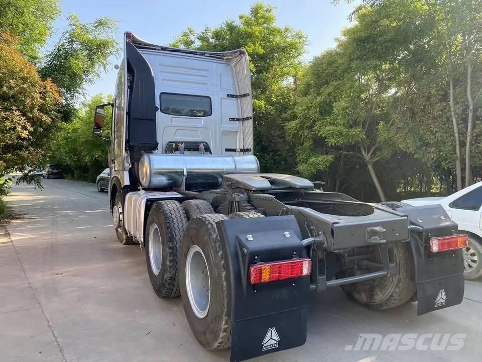 Howo A7 6X4 وحدات الجر