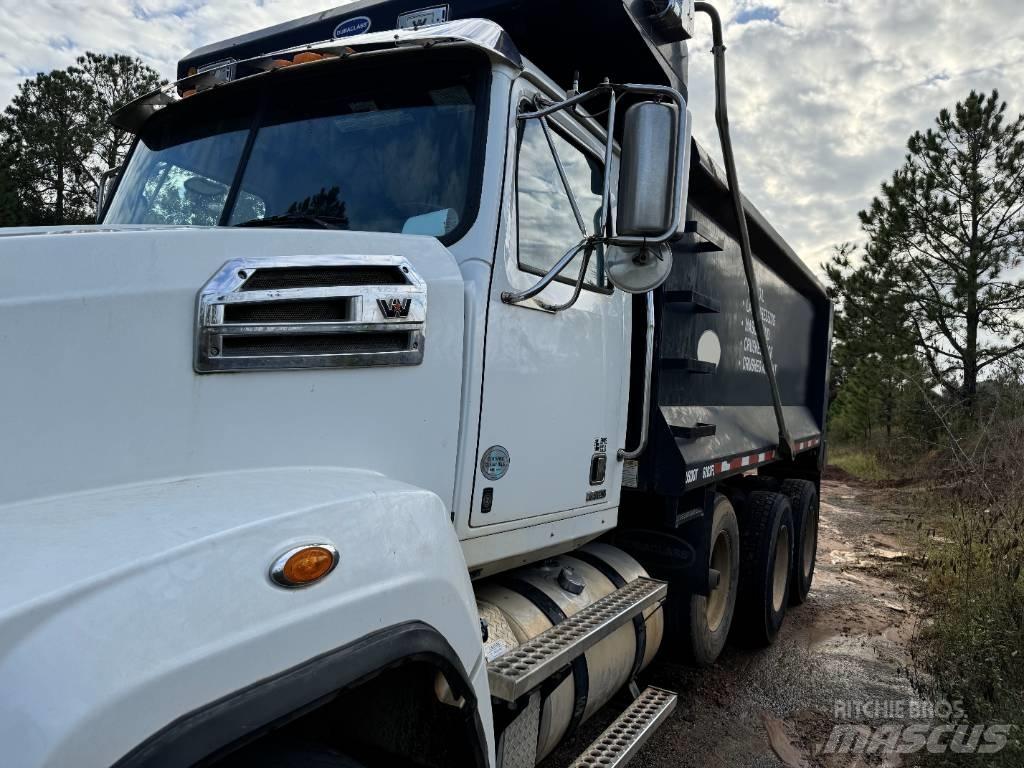 Western Star 4700 شاحنات قلابة