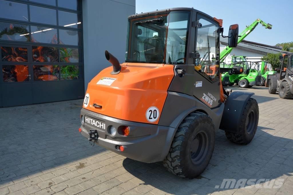 Hitachi ZW 95-6 C لوادر بعجل