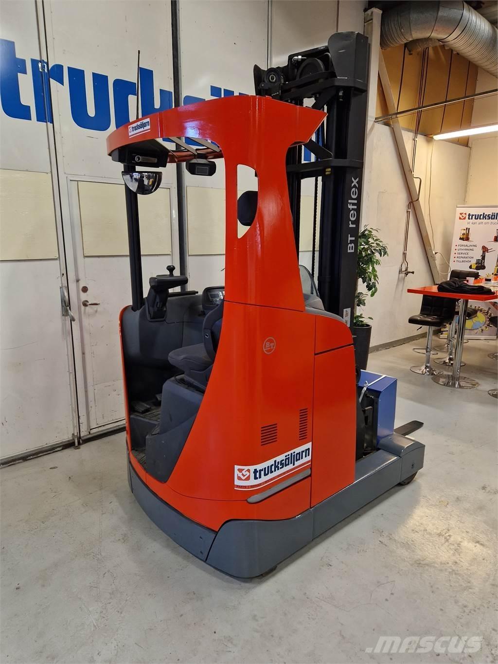 BT RRE160E شاحنة مناولة