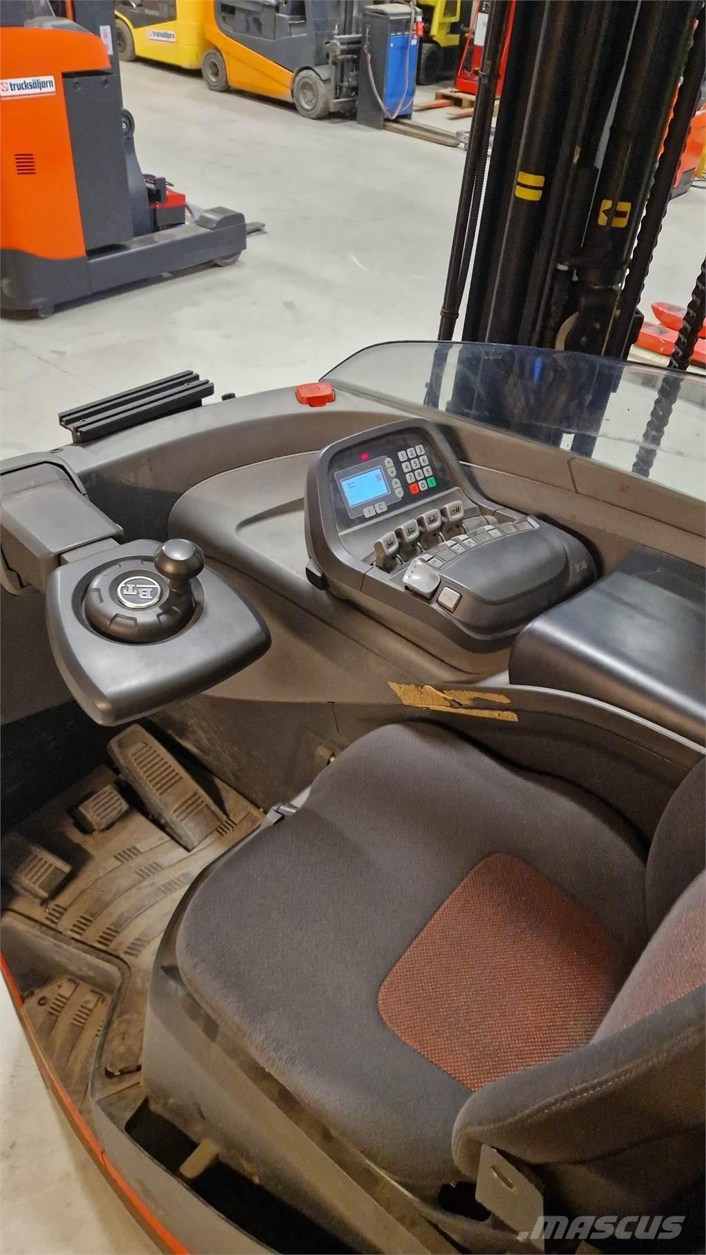 BT RRE160E شاحنة مناولة