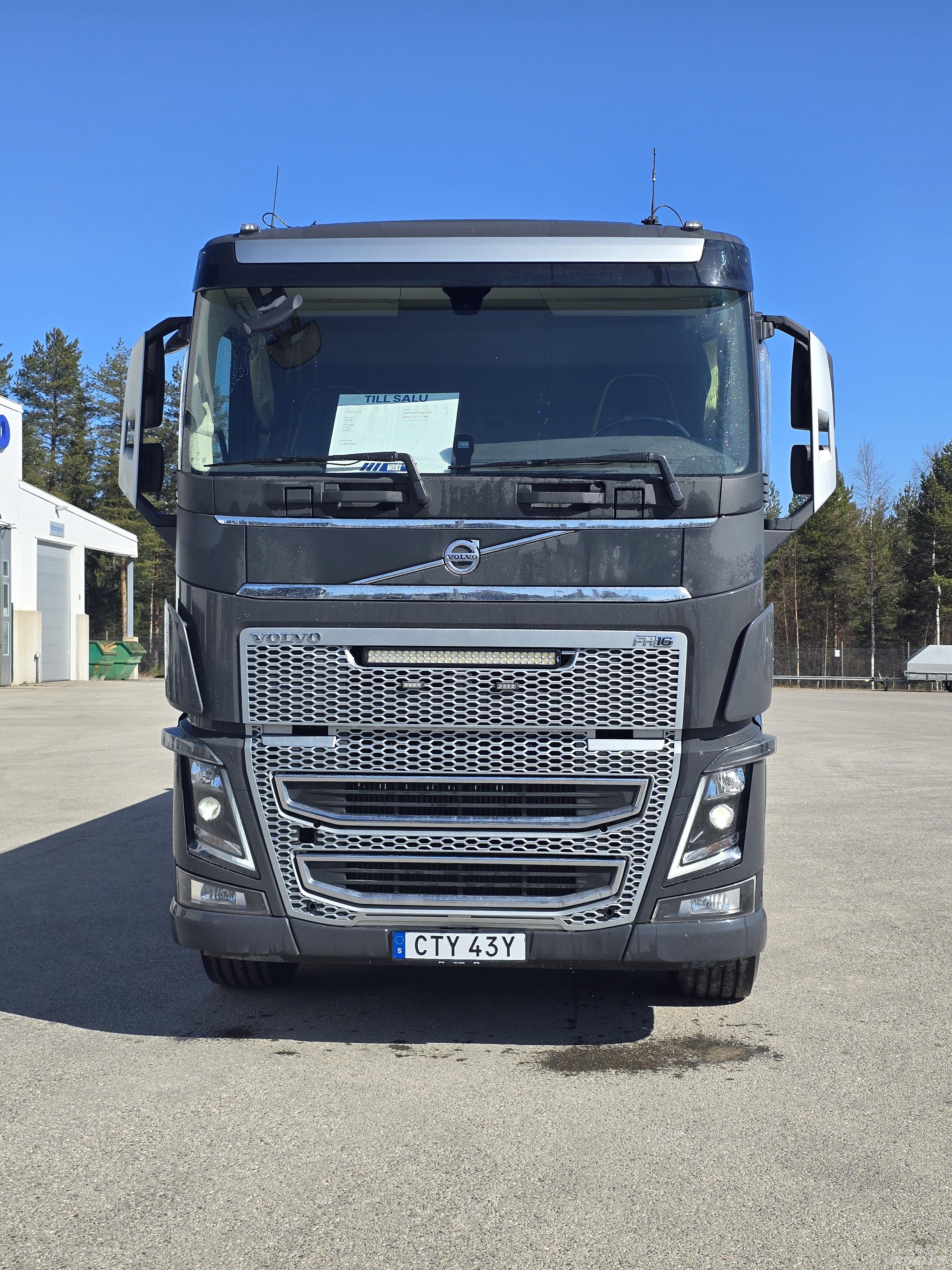 Volvo FH 16 750 شاحنات قلابة