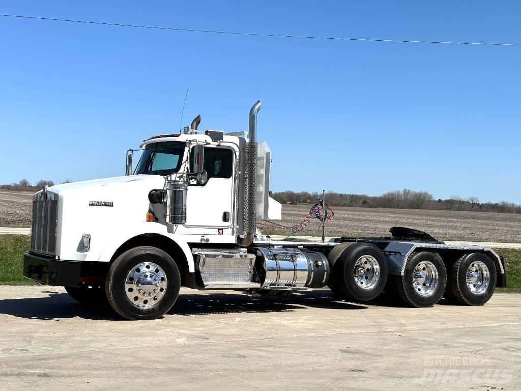 Kenworth T800 وحدات الجر