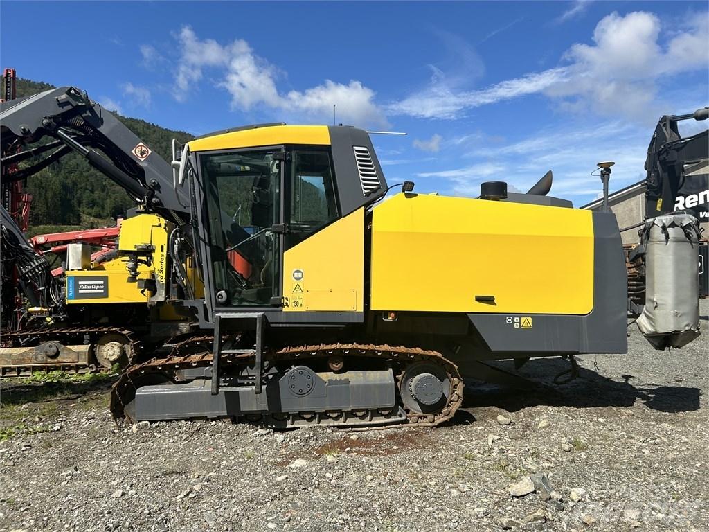 Epiroc T 40 R معدات الثقب السطحي