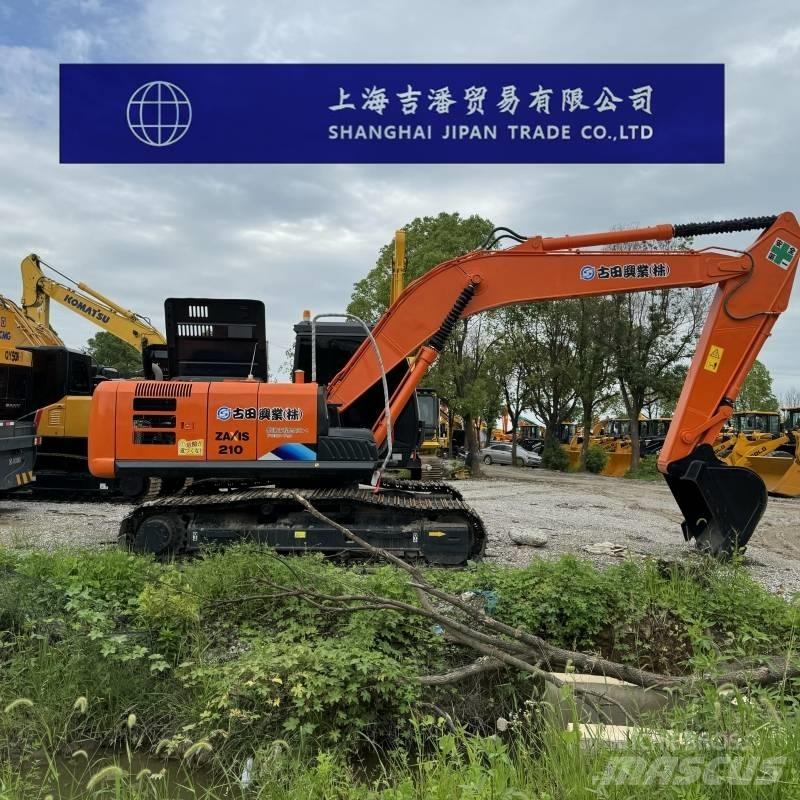 Hitachi ZX 210 حفارات زحافة