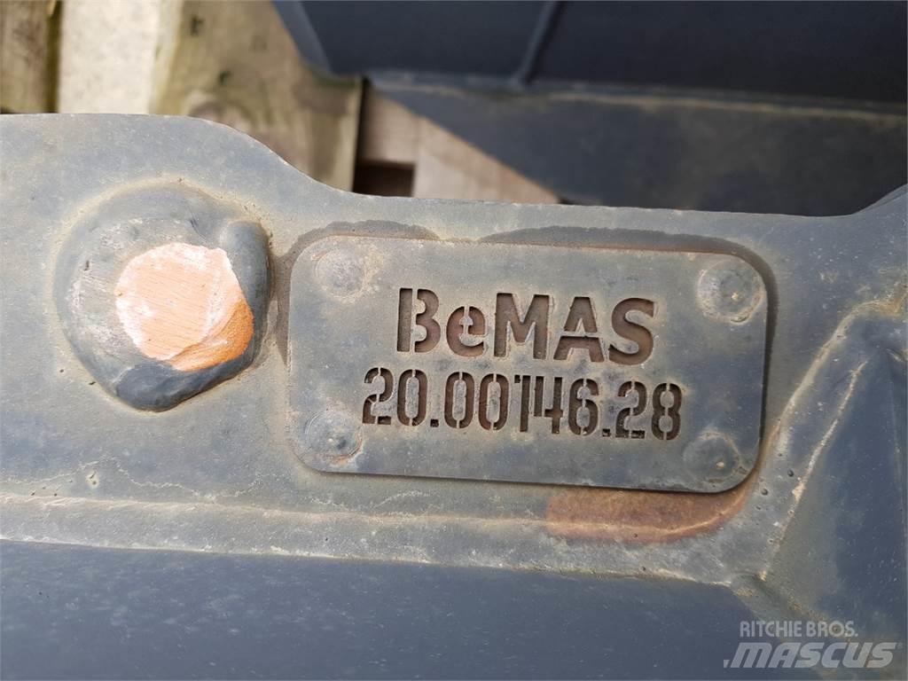 TL 500 SW010 جرافات عكسية