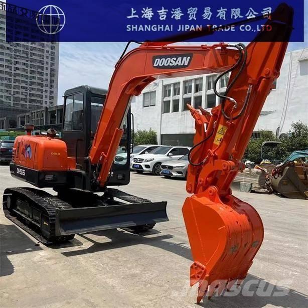 Doosan DH 55 حفارات صغيرة أقل من 7 طن (حفارات صغيرة)