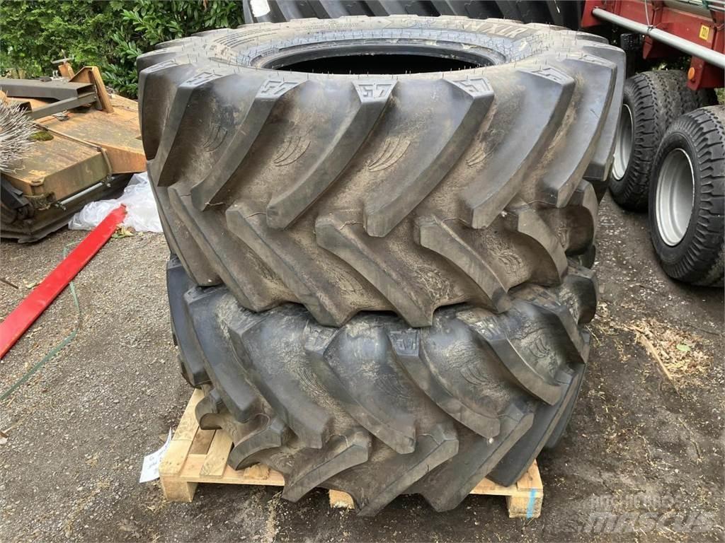 BKT 600/65R28 الإطارات والعجلات والحافات