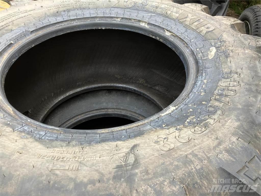 BKT 600/65R28 الإطارات والعجلات والحافات