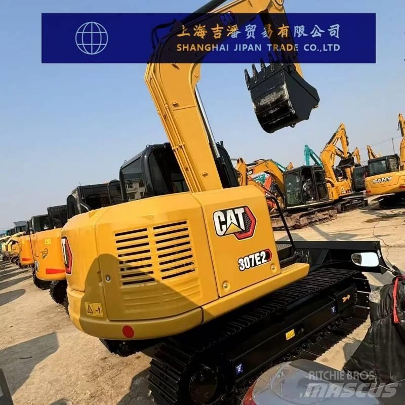 CAT 307 E حفارات زحافة