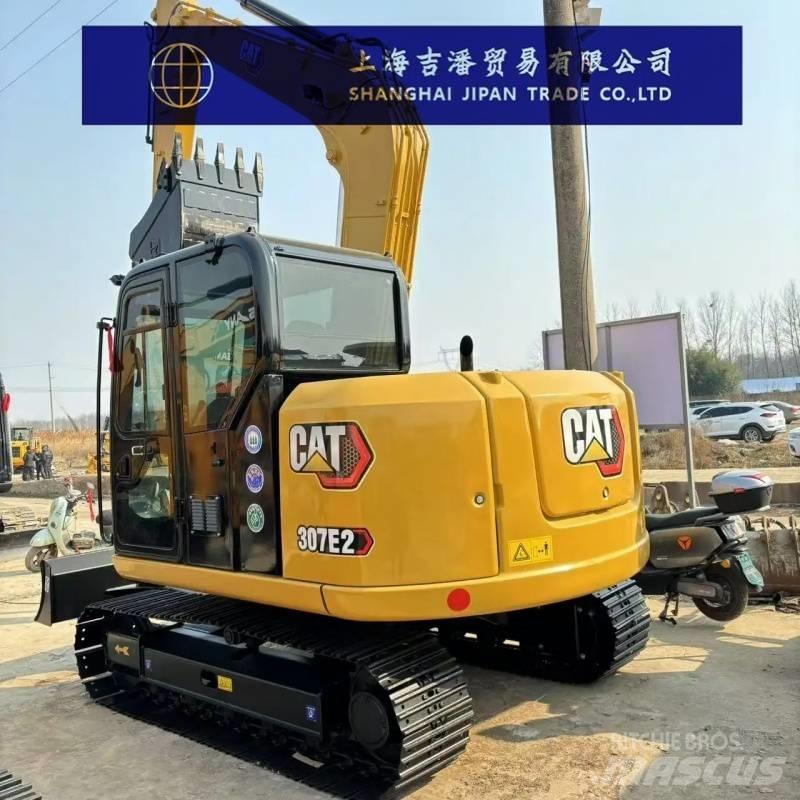 CAT 307 E حفارات زحافة