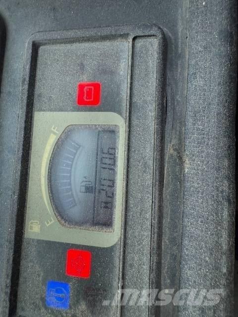 Hitachi ZX 26 حفارات صغيرة أقل من 7 طن (حفارات صغيرة)