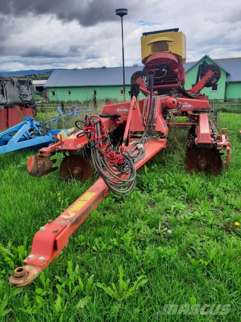 Kuhn Discover XM زحافات ساحقة