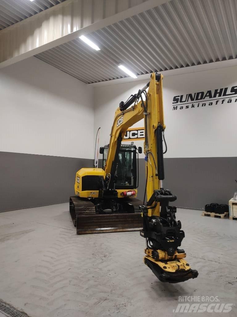 JCB 100 C حفارات وسط 7 طن - 12 طن