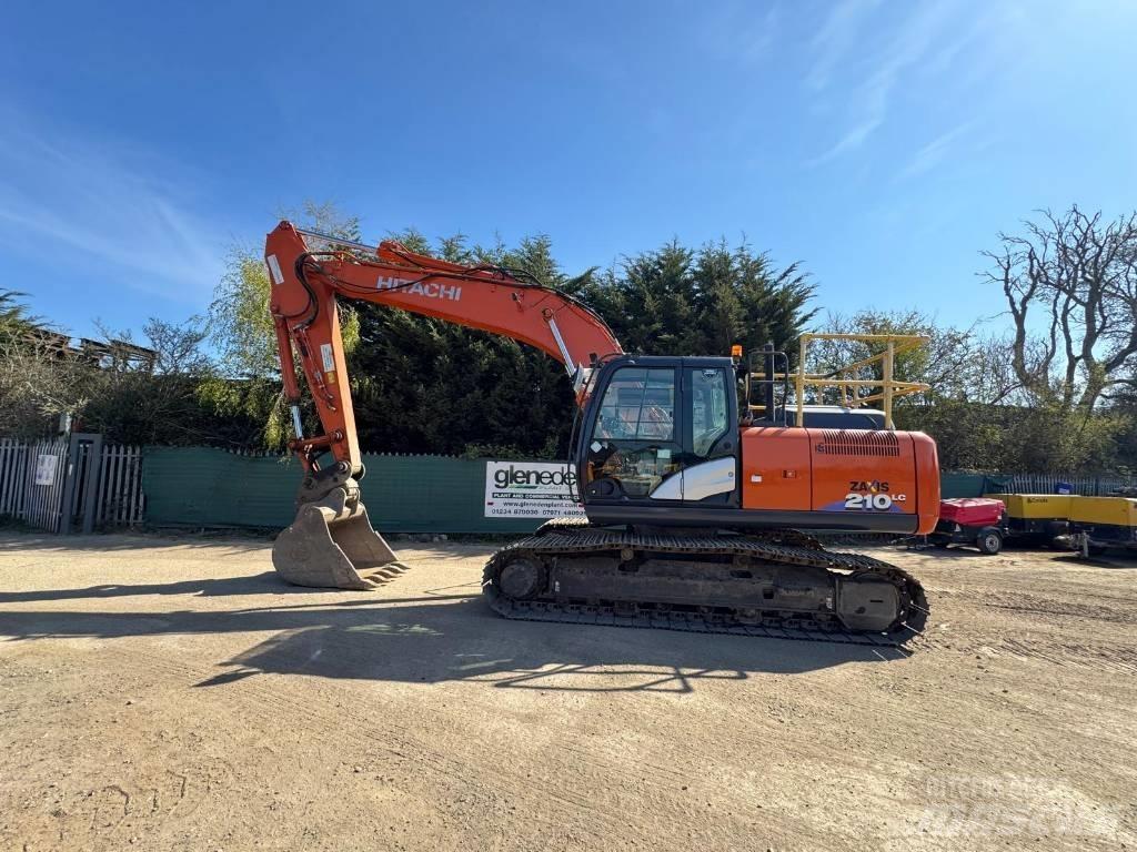 Hitachi ZX 210 LC-6 حفارات زحافة