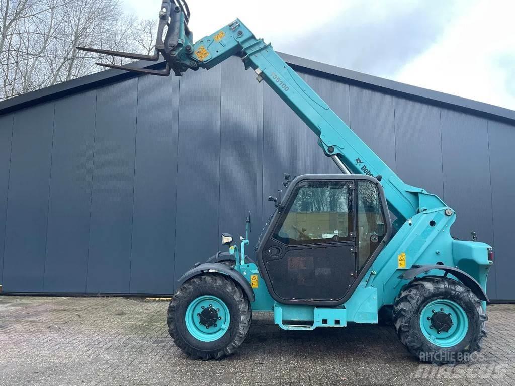Bobcat T35-100 مناولات متداخلة