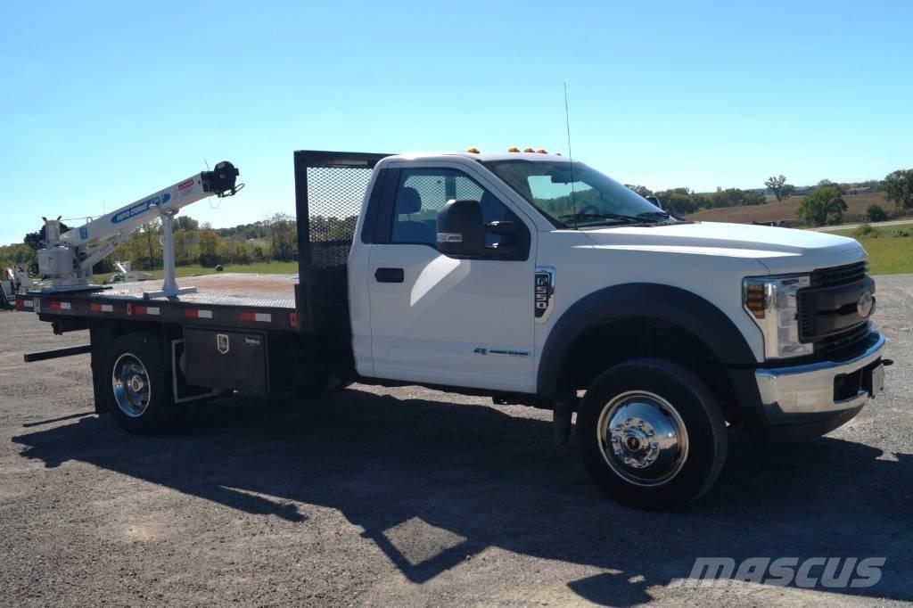 Ford F 550 XL SD شاحنات الرافعات