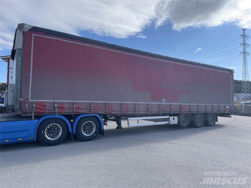 Schmitz Cargobull نصف مقطورات بباب جانبي