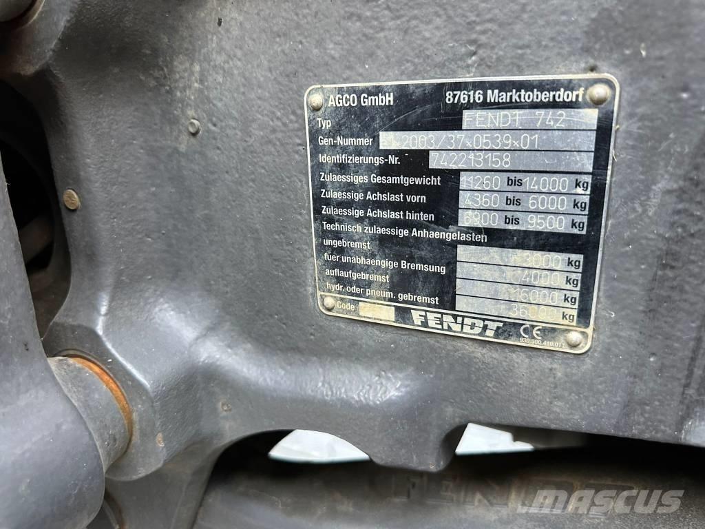 Fendt 722 Profi Plus الجرارات