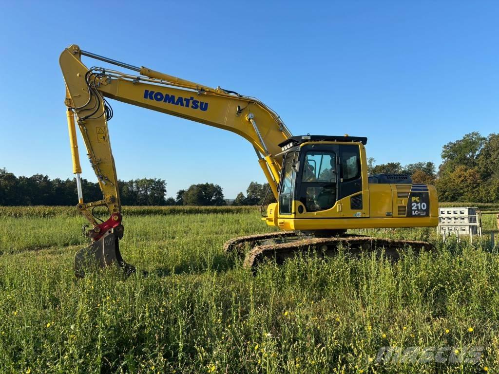 Komatsu PC 210 LC-8 حفارات زحافة