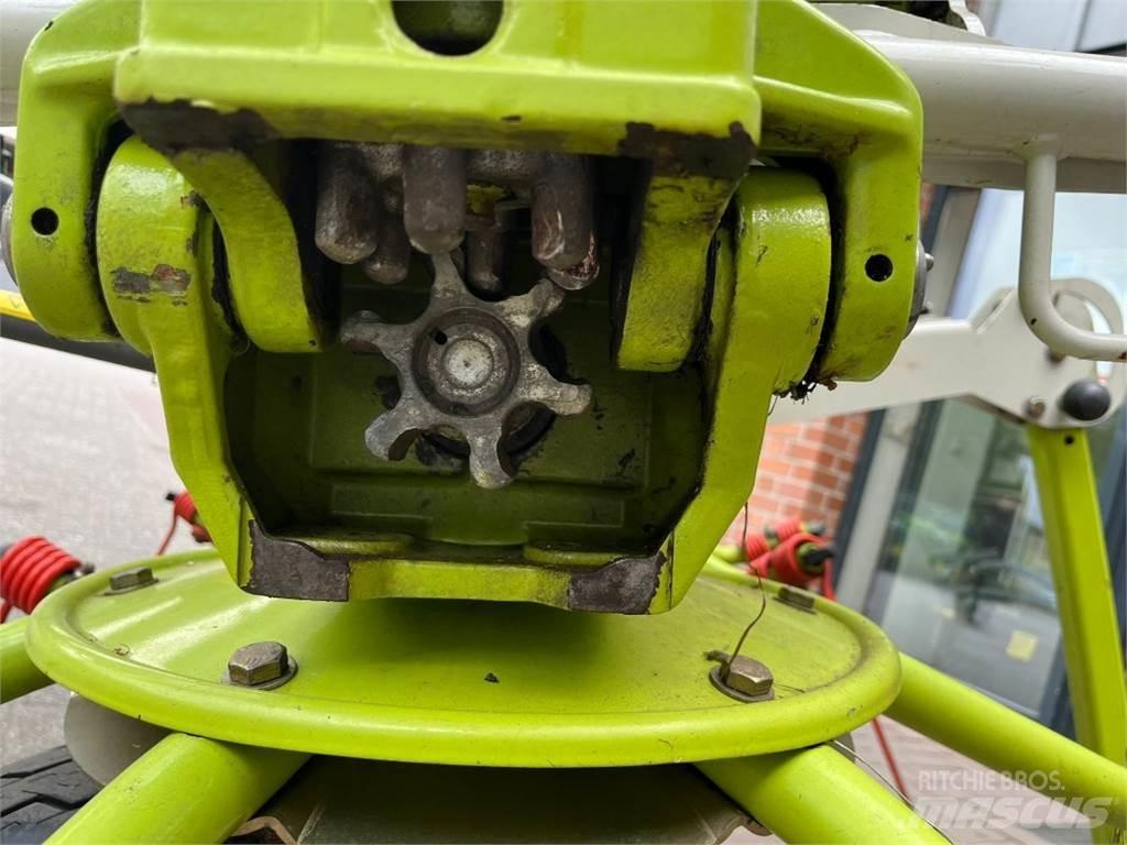 CLAAS Volto 1100 مكابس وميبسات التبن