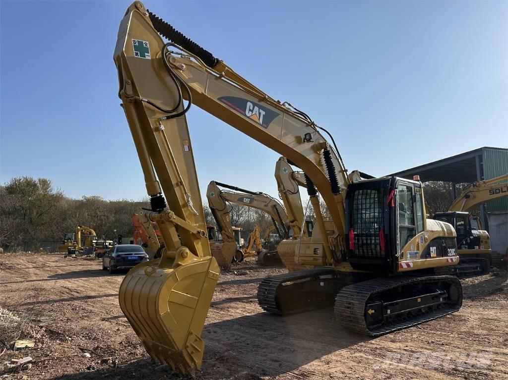 CAT 320CL حفارات زحافة