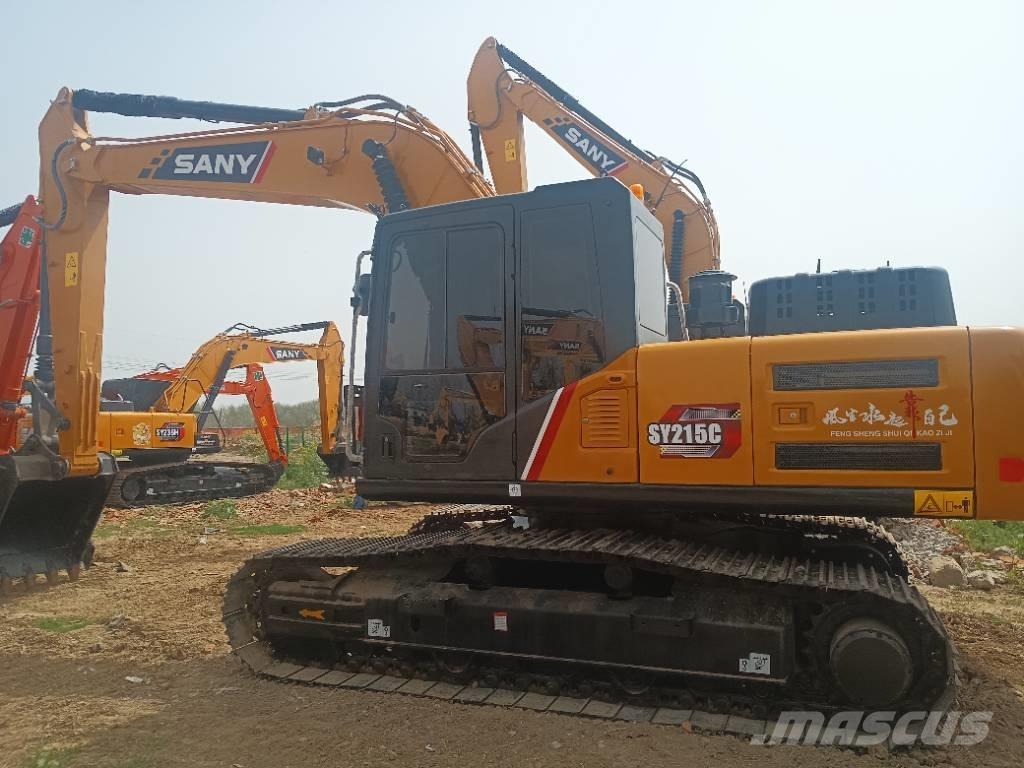 Sany SY 215 C حفارات زحافة
