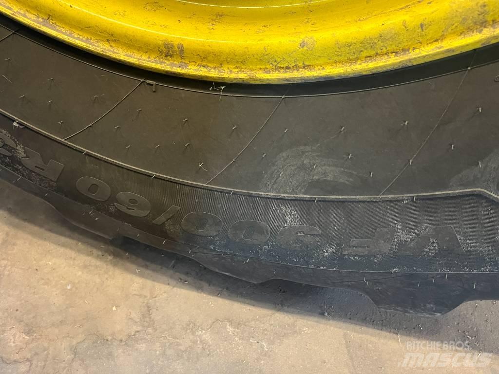 John Deere X9 1000 حصادات