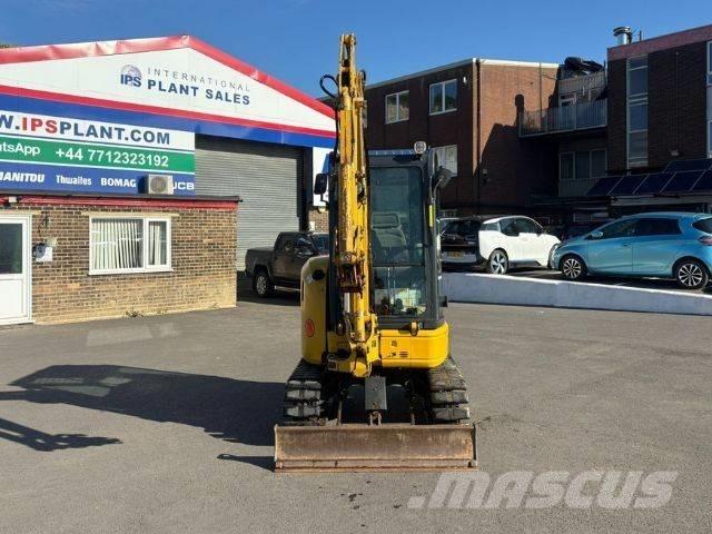 Komatsu PC 26 MR-3 حفارات صغيرة أقل من 7 طن (حفارات صغيرة)