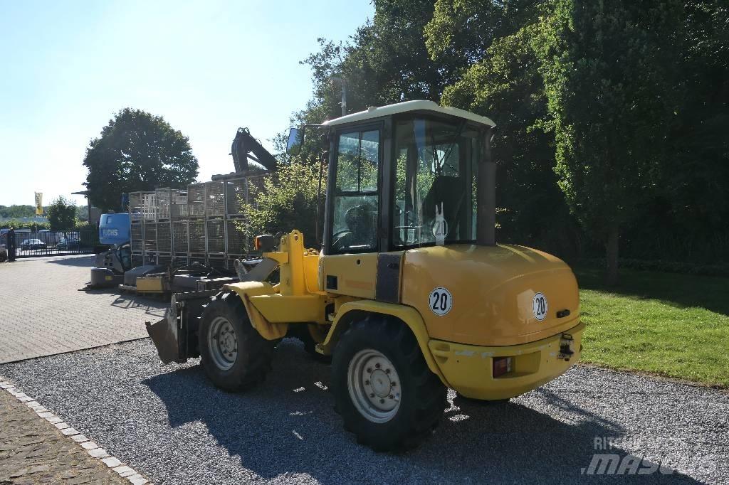 Volvo L 30 Z لوادر بعجل