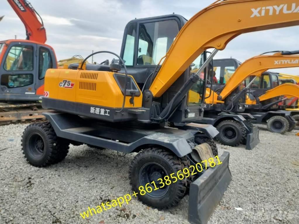 Xinyuan XYB75W حفارات زحافة