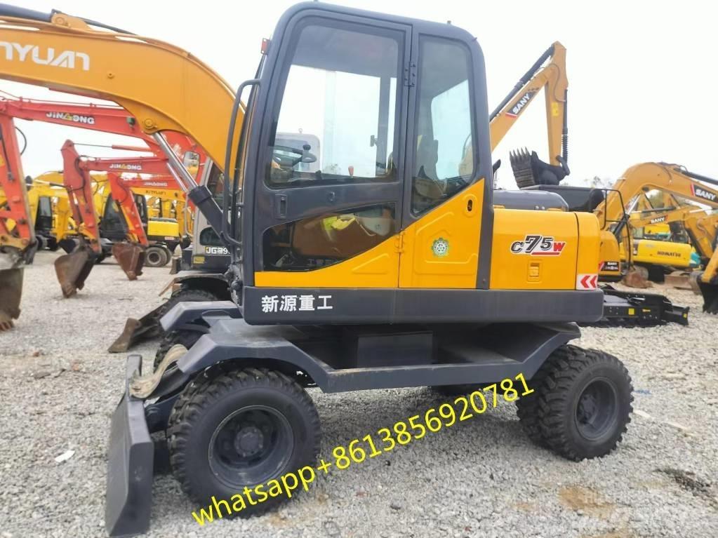 Xinyuan XYB75W حفارات زحافة