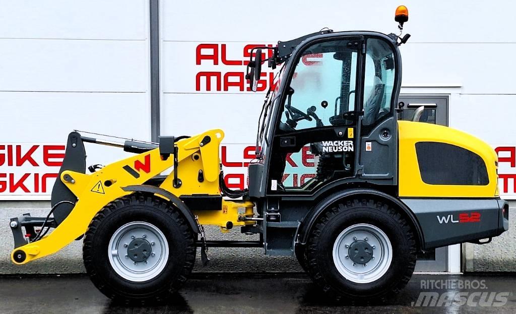 Wacker Neuson WL52 لوادر بعجل