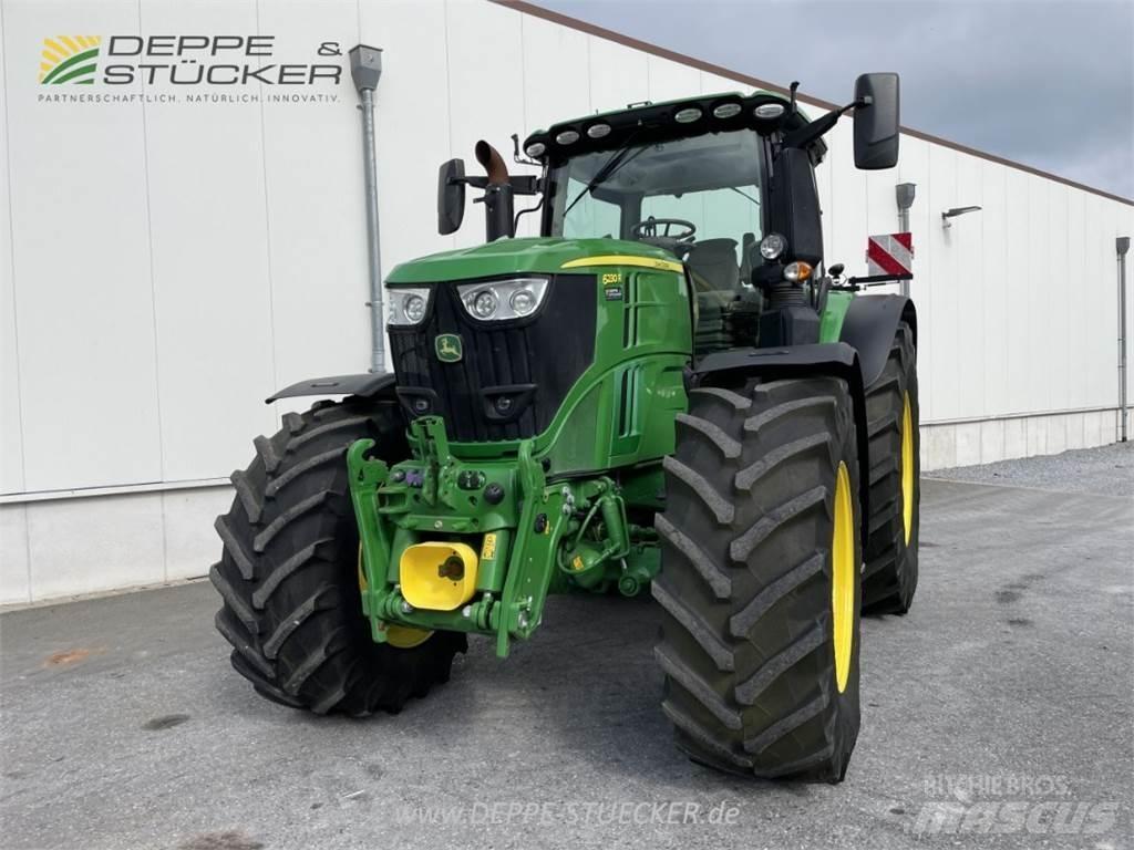 John Deere 6230R الجرارات