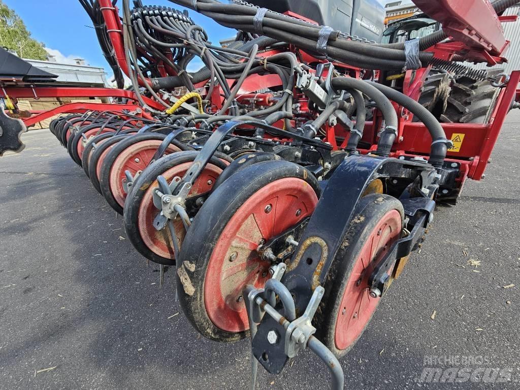 Horsch Focus 6 TD مثاقيب