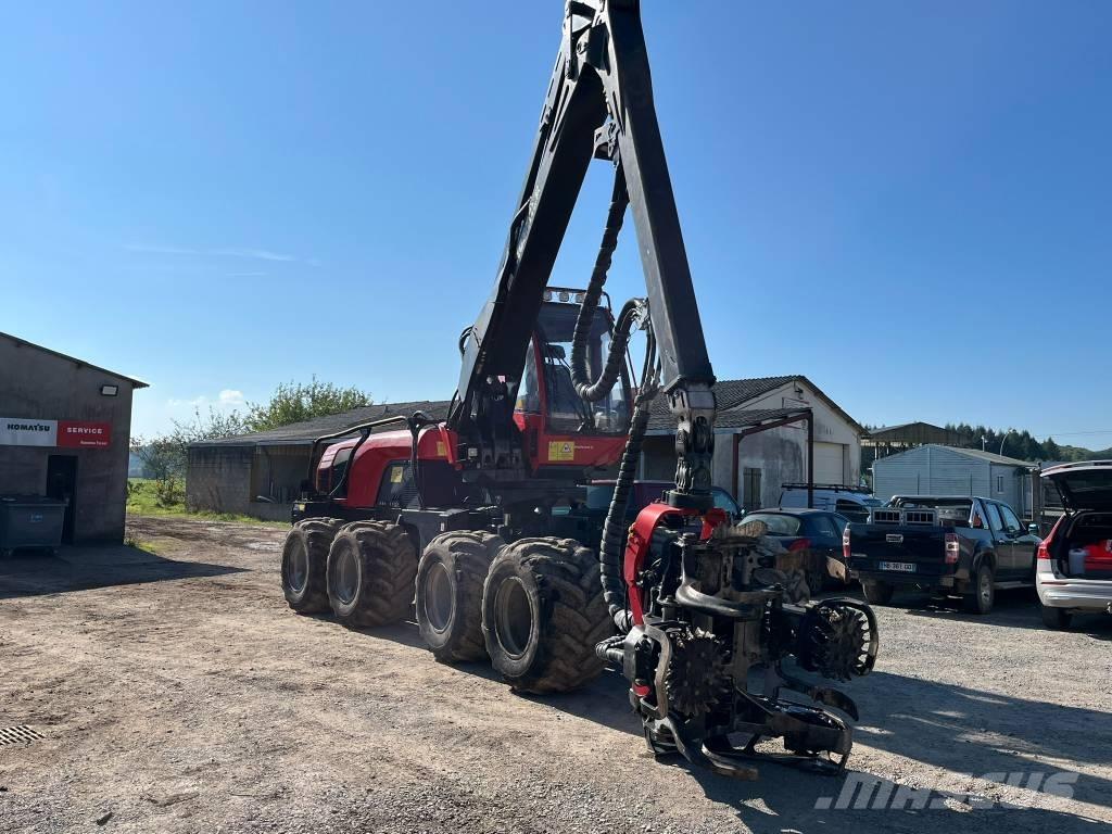 Komatsu 931 XC حصادات