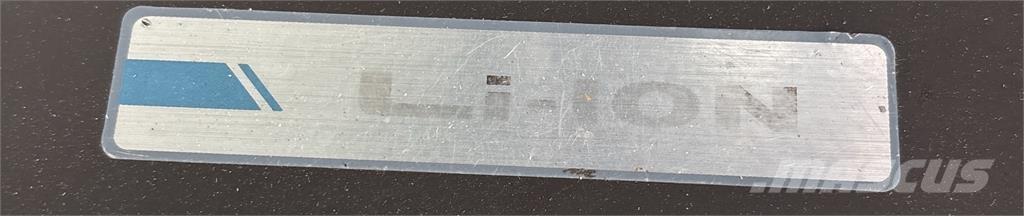 Atlet PSP160 شاحنات مناولة ذاتية الدفع