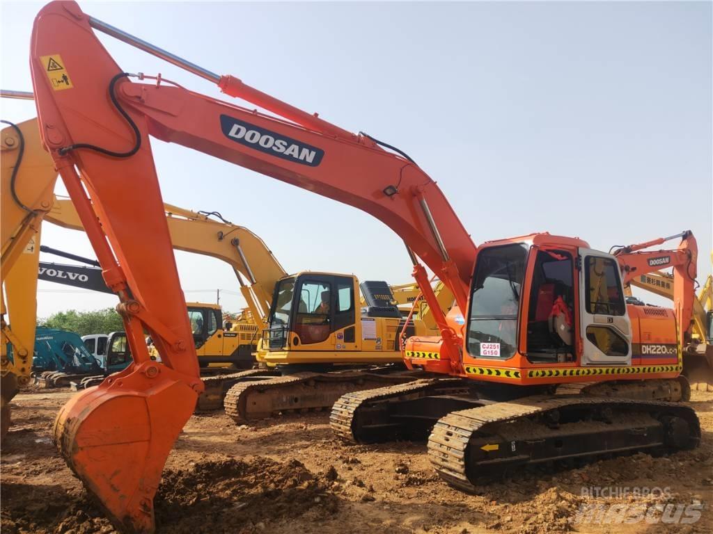 Doosan DH 220 LC-7 حفارات زحافة