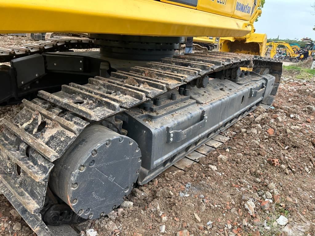 Komatsu PC 450-8 حفارات زحافة