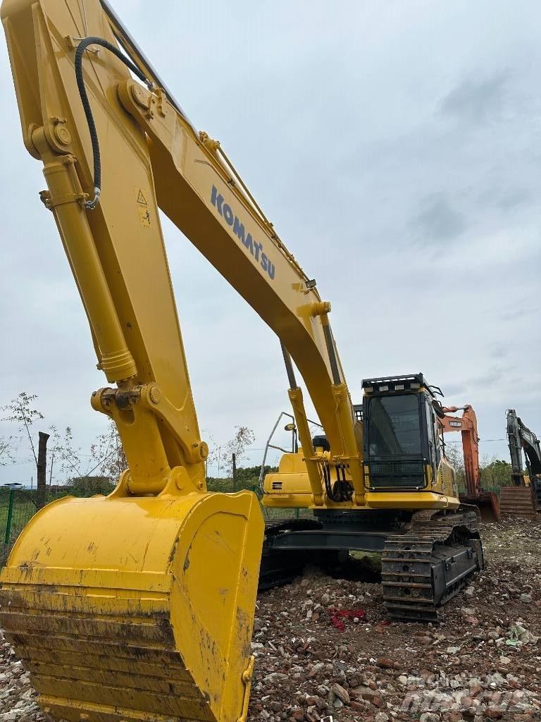 Komatsu PC 450-8 حفارات زحافة