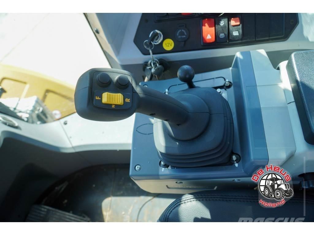 XCMG XC948E لوادر بعجل