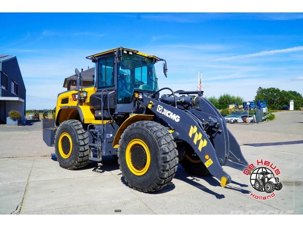 XCMG XC948E لوادر بعجل