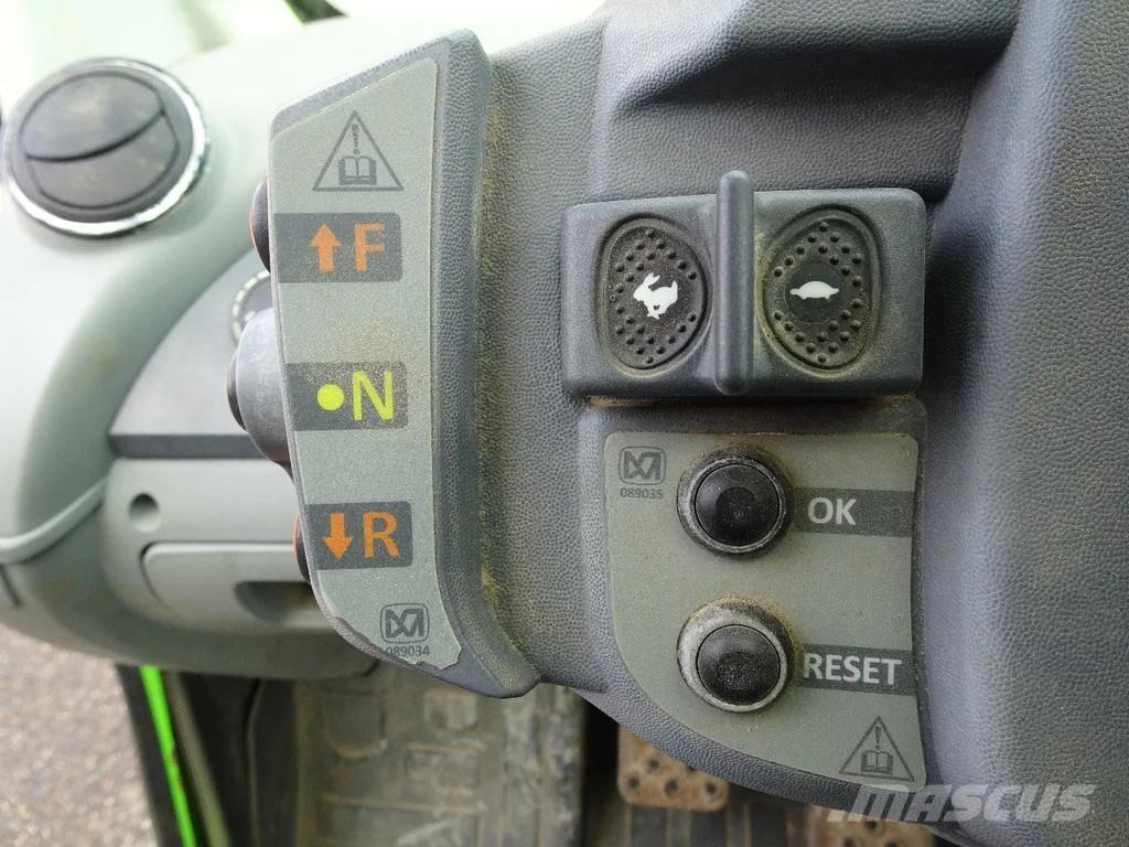 Merlo TF38.7-120 مناولات متداخلة